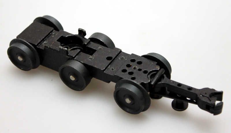 (image for) 6 Wheel - 330-NG Truck w/ Coupler (O Universal)