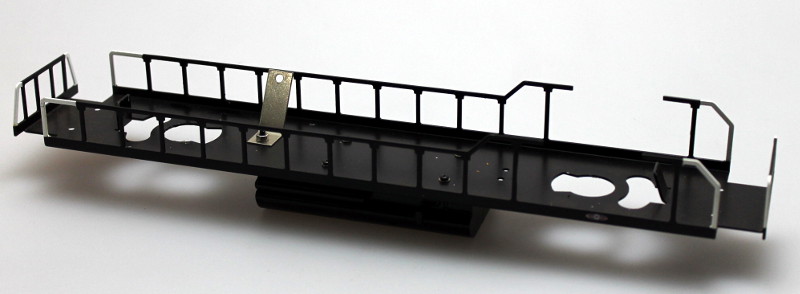 (image for) Loco Underframe-Blk Frm, White End Rails (O Scale GP38)