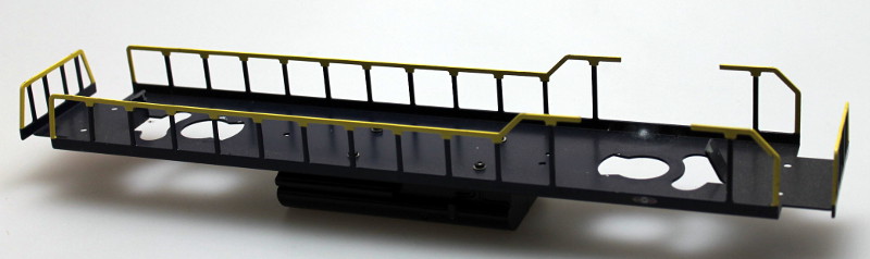 (image for) Loco Underframe-Blue Frm, Blue&Yellow Rails (O Scale GP38)