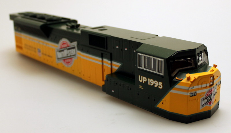 (image for) Body Shell - Chicago North Western (O Scale SD-90)