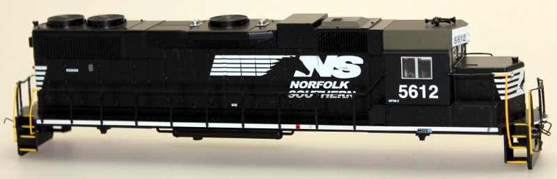 (image for) Body Shell - Norfolk Southern #5612 (HO GP38-2)
