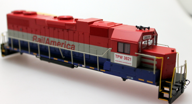 (image for) Body Shell - Rail America #3821 (HO GP38-2)