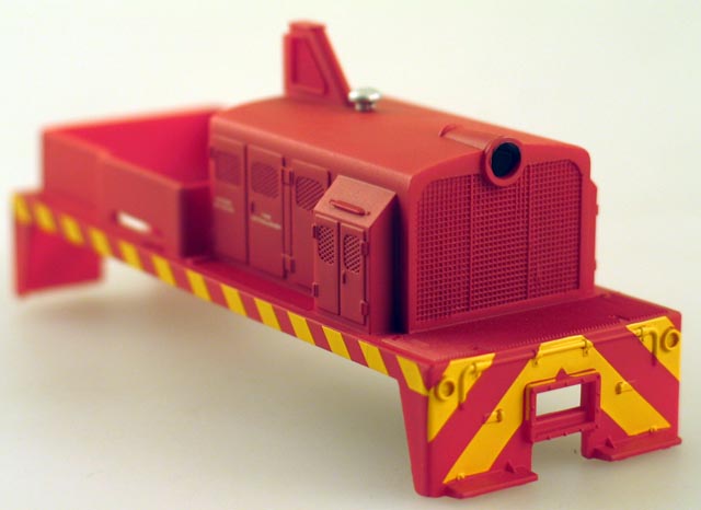 (image for) Loco Shell w/o cab-Industrial Red (HO MDT)