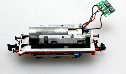(image for) Loco Chassis w/ Rapido Couplers (N Scale Thomas)