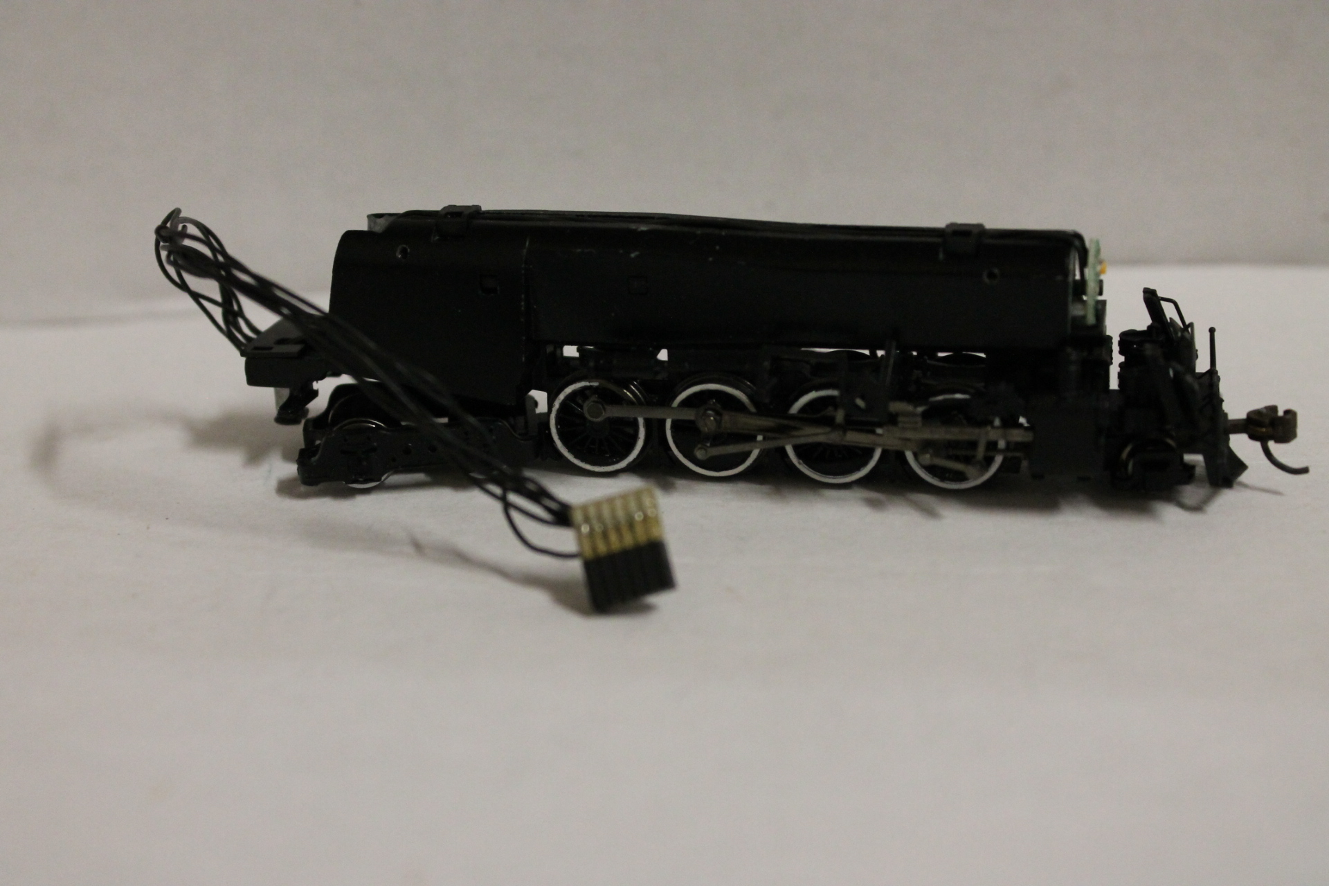 (image for) Complete Loco Chassis (N 2-8-4 SV)