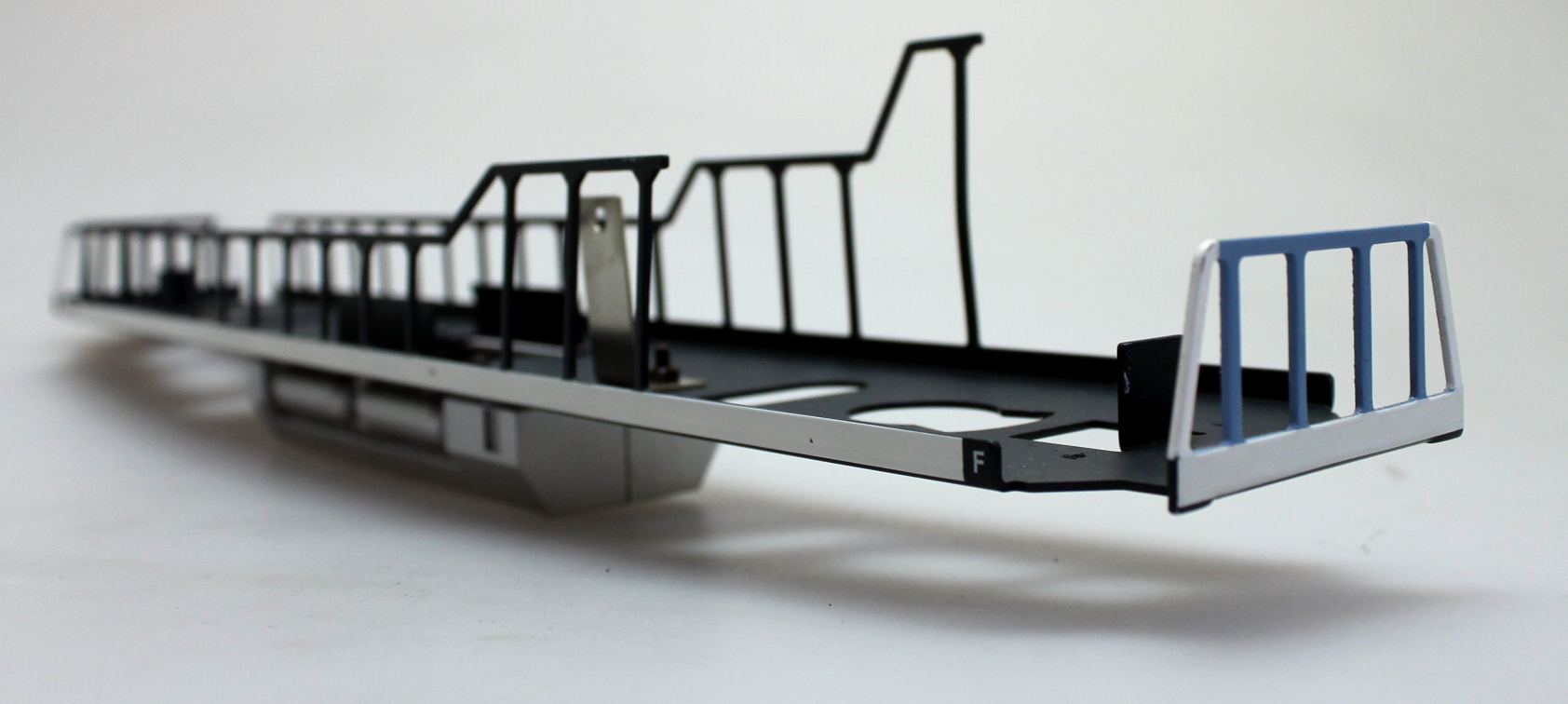 (image for) Loco Chassis Underframe (O Scale Dash 9) (Old Version) No On/Off Switch