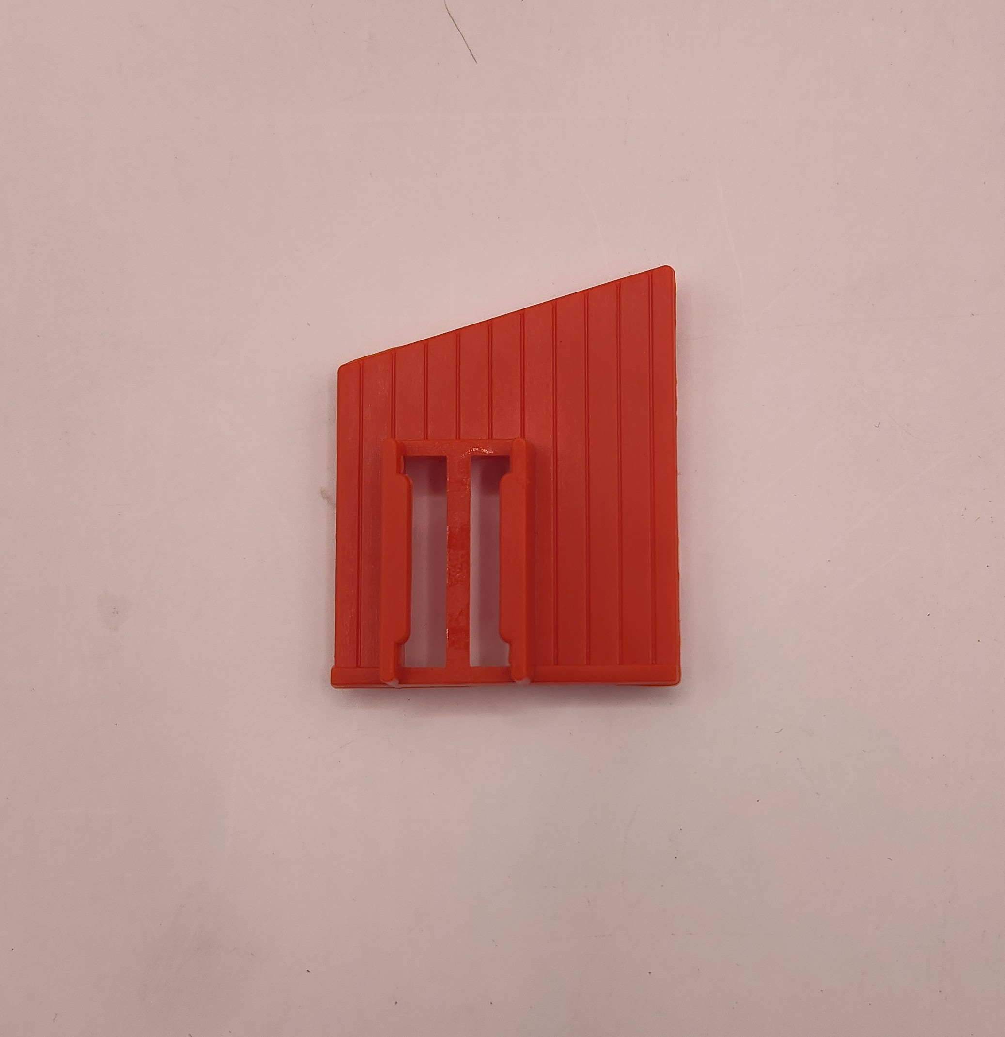 (image for) Barn - Shed Silo Wall (HO Plasticville®)