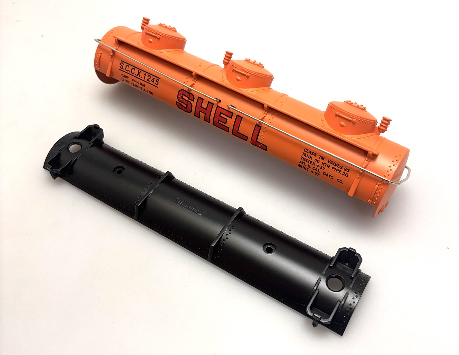 (image for) Shell - SCCX #1245 (O Scale 3-Dome Tank Car)