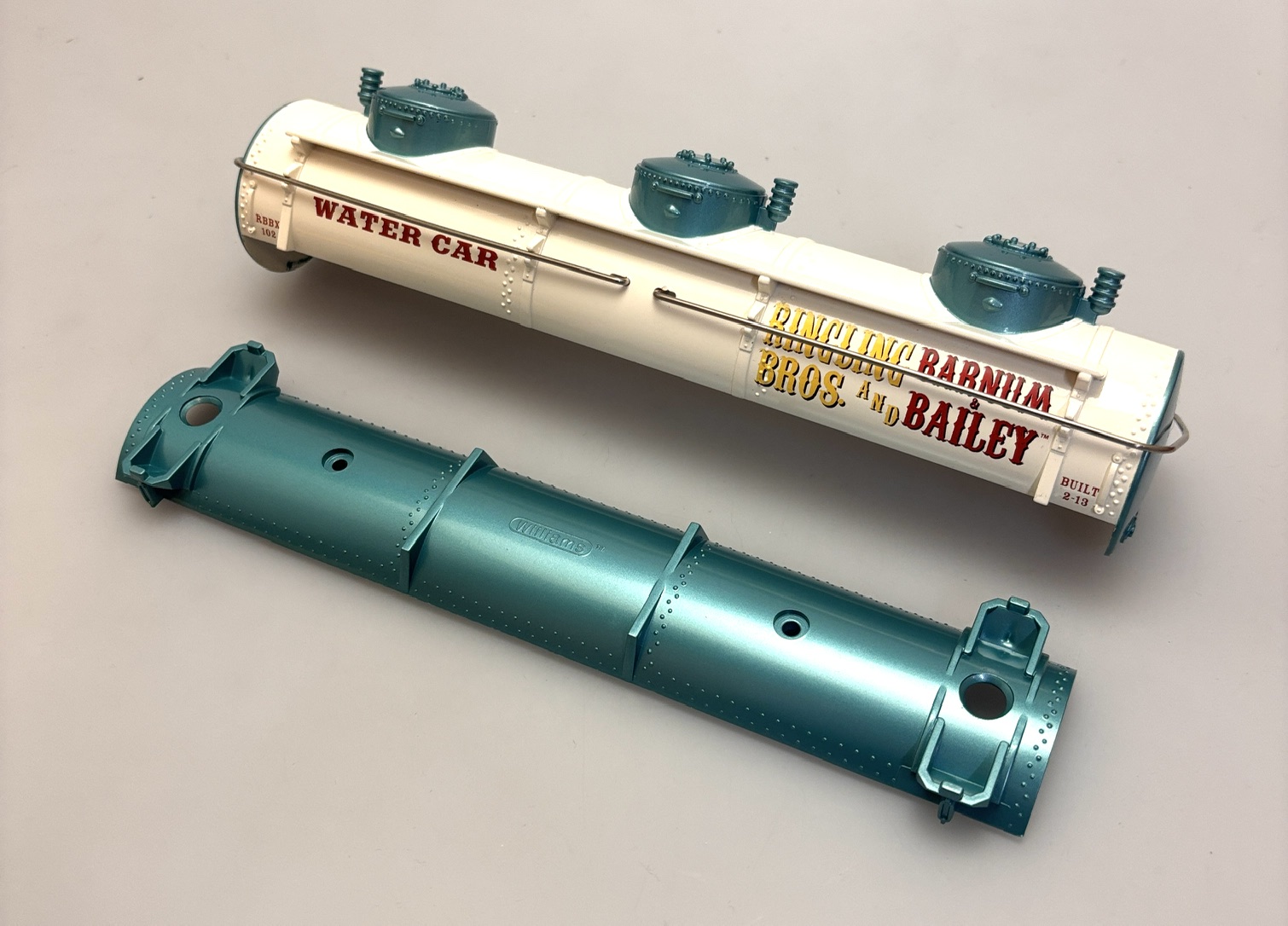 (image for) Shell - Water Car (O Scale 3-Dome Tank Car)
