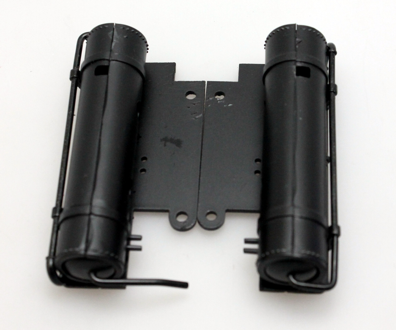 (image for) Air Tanks Pair - Black, White Trim (G 4-6-0 DCC)