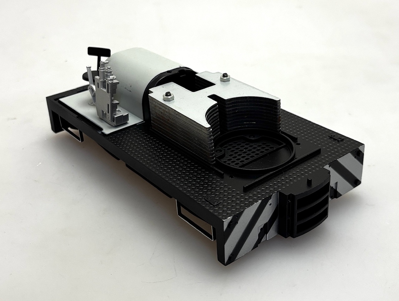 (image for) Chassis - Black and Silver Ends (Large Scale 0-4-0 Gas Mechanical)