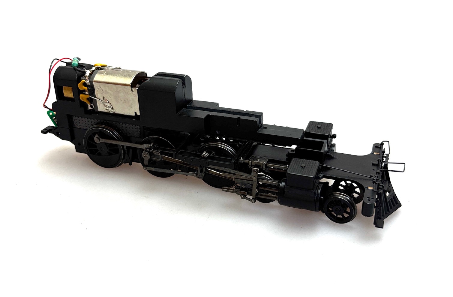 (image for) Complete Loco Chassis - Black Spoked Wheels (On30 4-6-0)