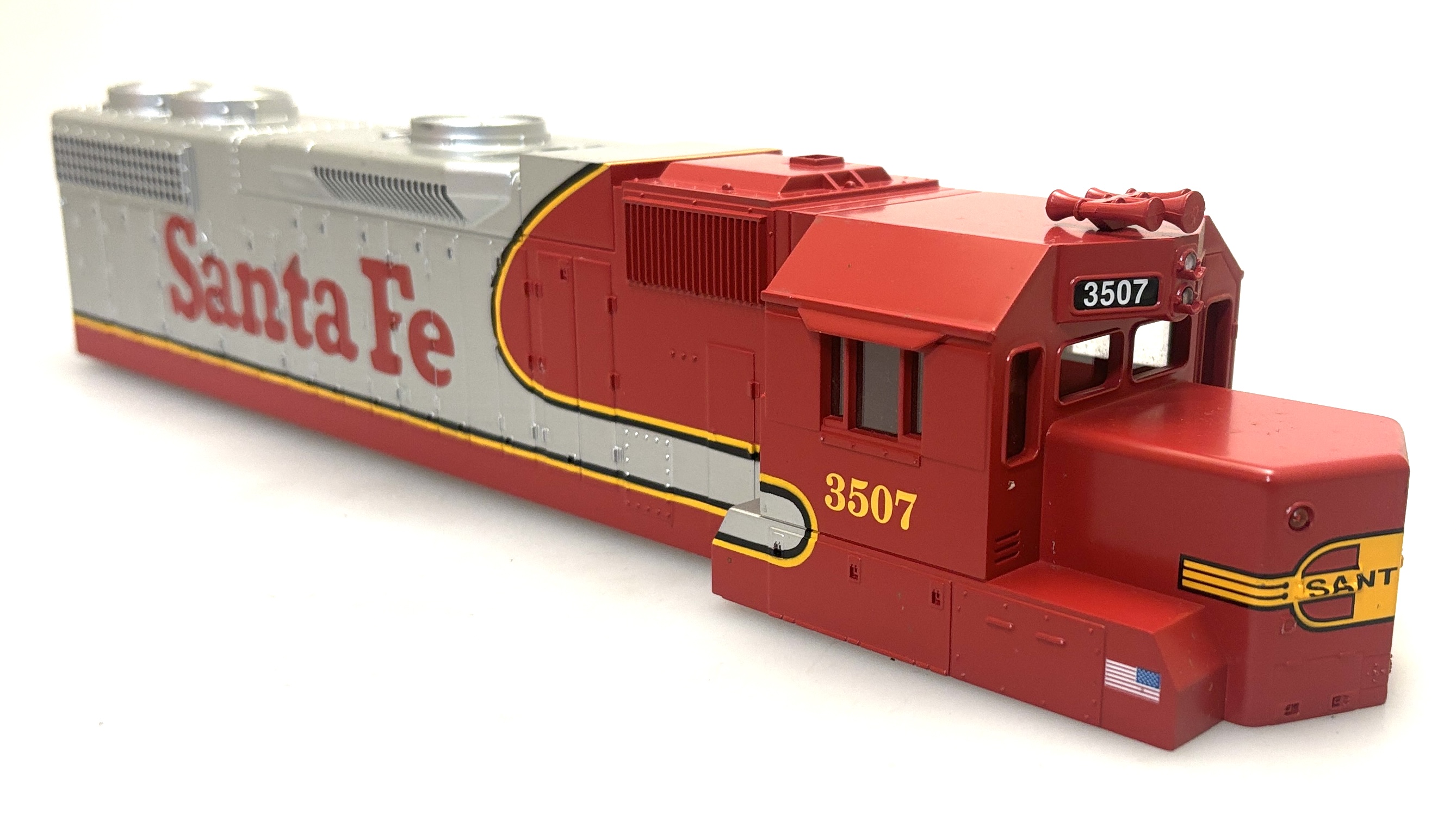 (image for) Shell - Santa Fe #3507 (O Scale GP-38)