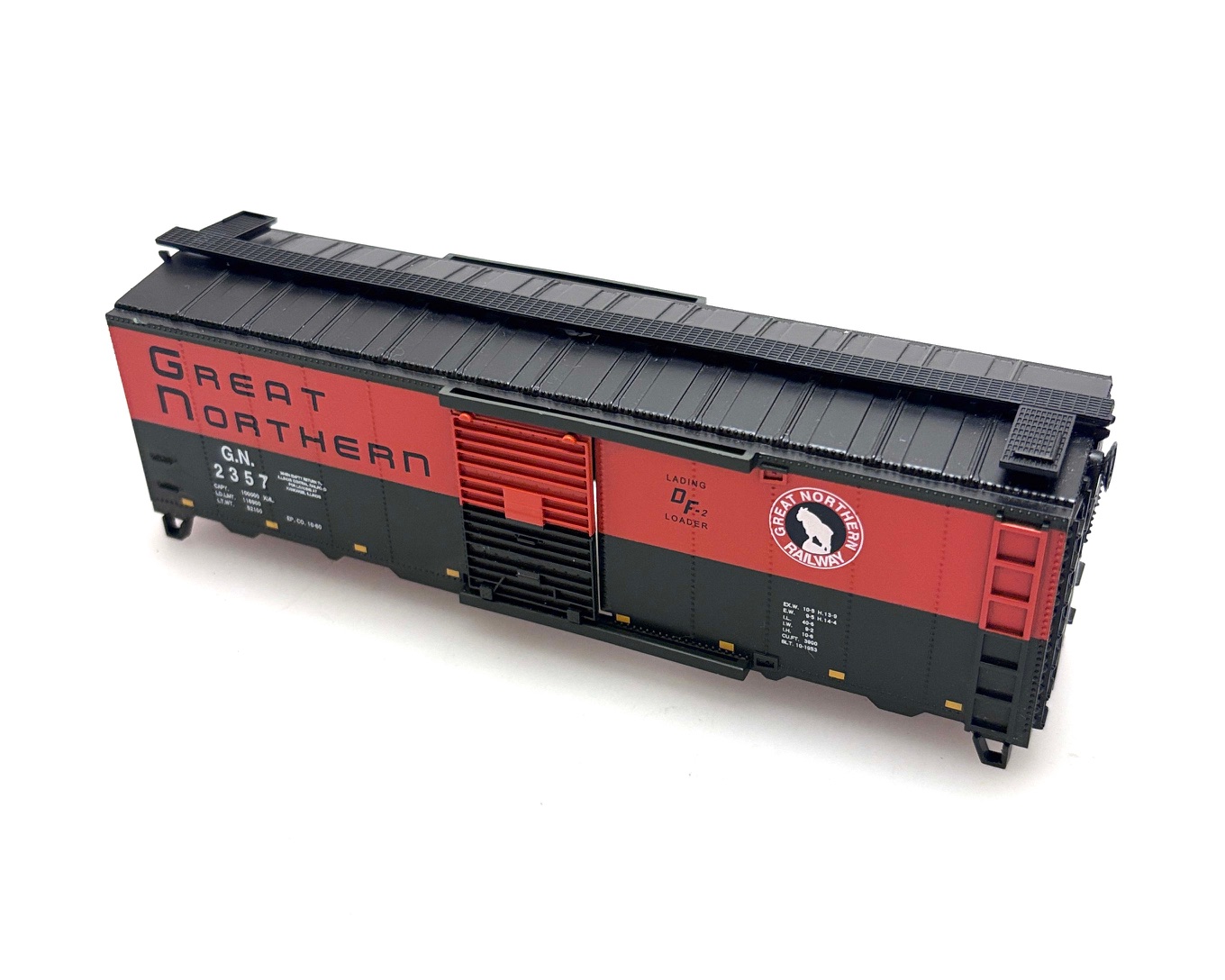 (image for) 40' Sliding Door Box Car Shell - Great Northern (HO Kit Bashing)