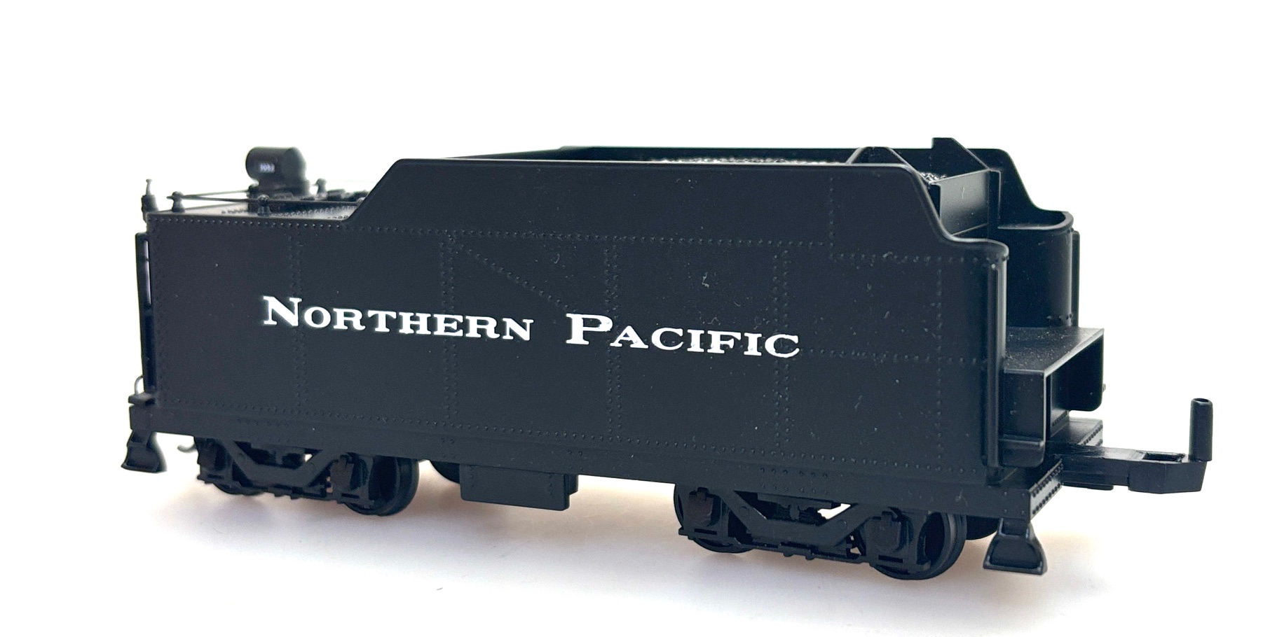 (image for) Complete Tender - Northern Pacific #1052 (HO 0-6-0)