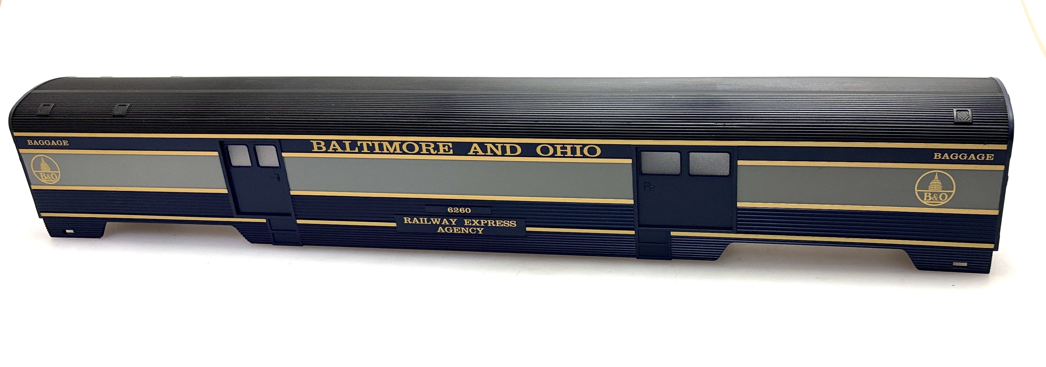 (image for) BAGGAGE SHELL B&O RAILWAY EXPRESS AGENCY #6260 (72' O SCALE)