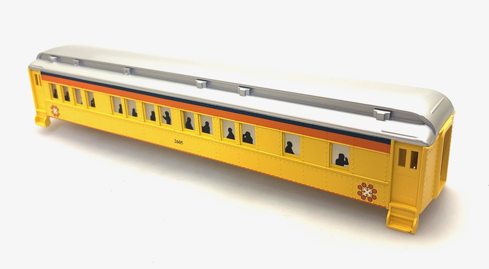 (image for) PASSENGER SHELL CHESSIE SYSTEM #2605 (60' MADISON O SCALE)