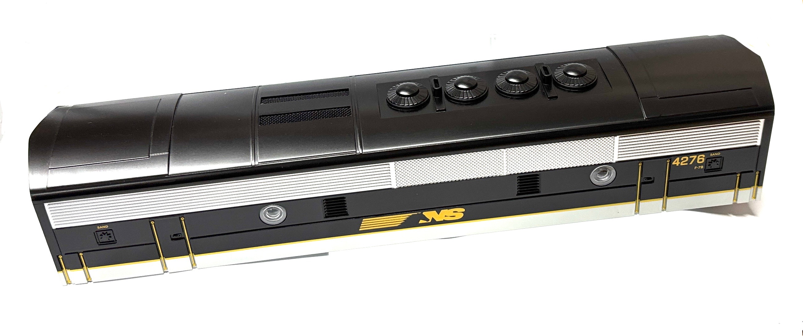 (image for) B Unit Shell - Norfolk Southern #4276 (O Scale F-7B)