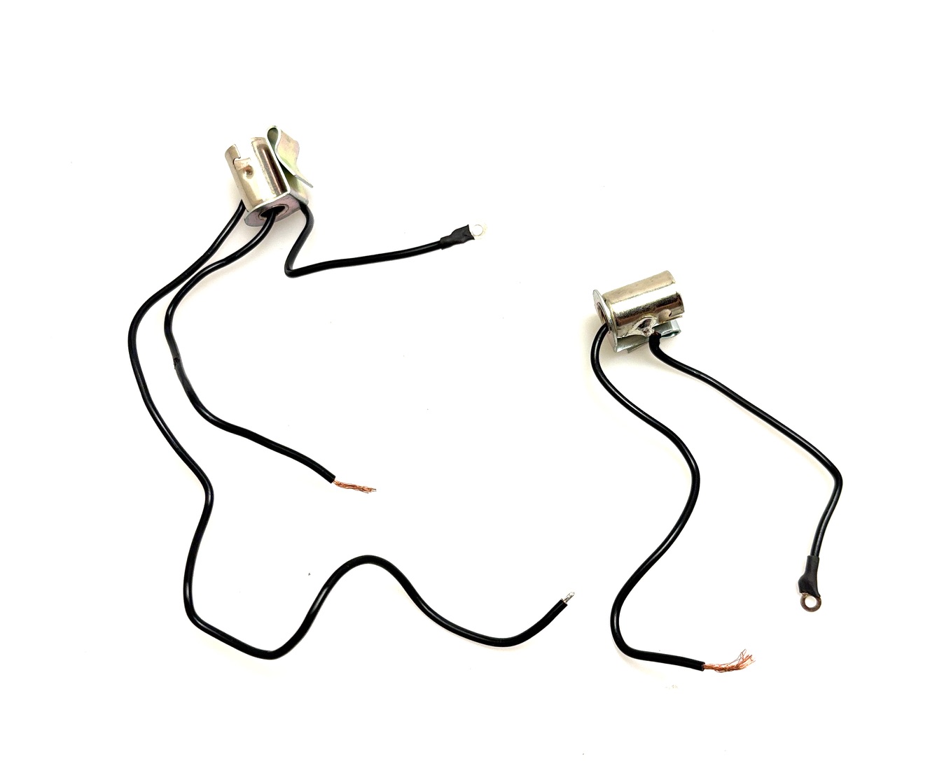 (image for) Light Socket Pair (O Scale Passenger Car/Universal)