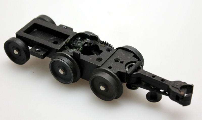 (image for) 6 Wheel - 322-Geared Truck w/ Coupler (O Universal)