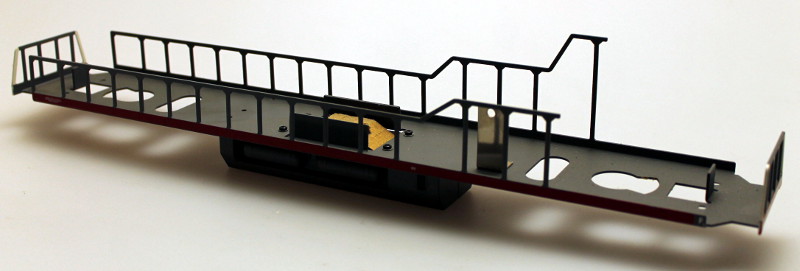 (image for) Loco Underframe - Gray Tank, Gray Frame (O Scale SD90)