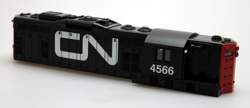 Body Shell-Canadian National #4566 (O Scale GP9)