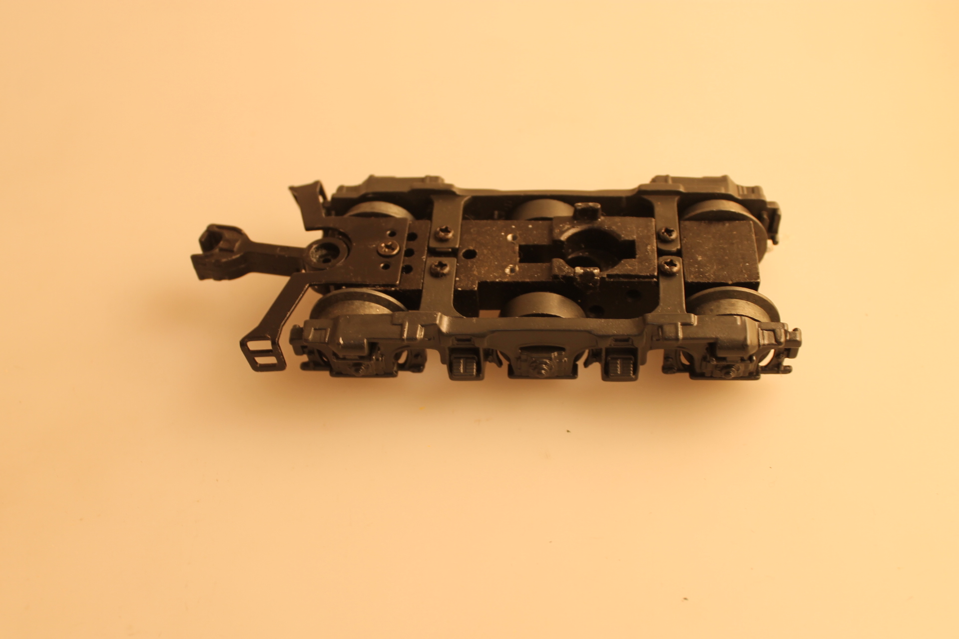 Body Shell-Louisville & Nashville #402 (O Scale GP9)