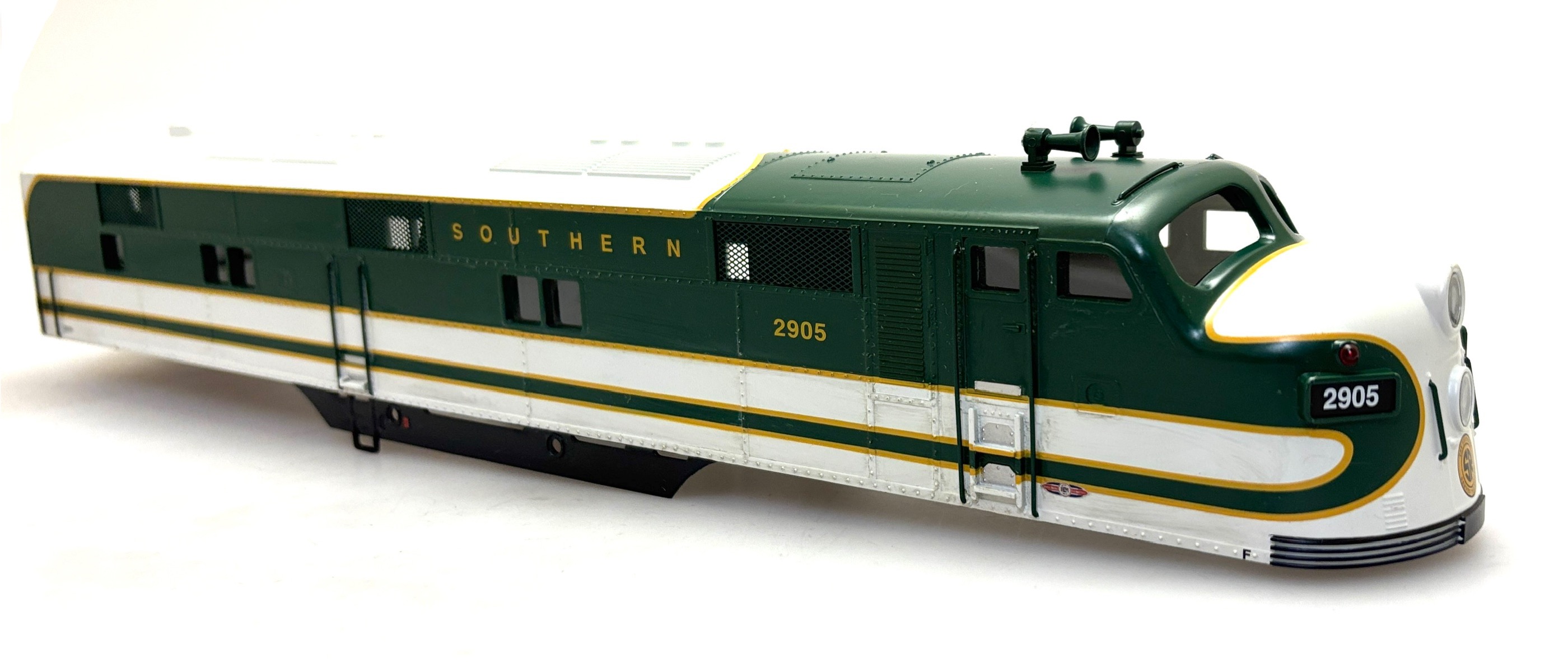 (image for) Body Shell - Southern #2905 (O Scale E7-A) - Click Image to Close