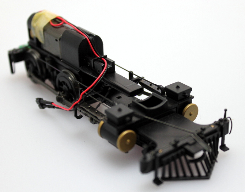 Loco Chassis w/ Cowcatcher (On30 4-4-0 Inside Frame) - Click Image to Close