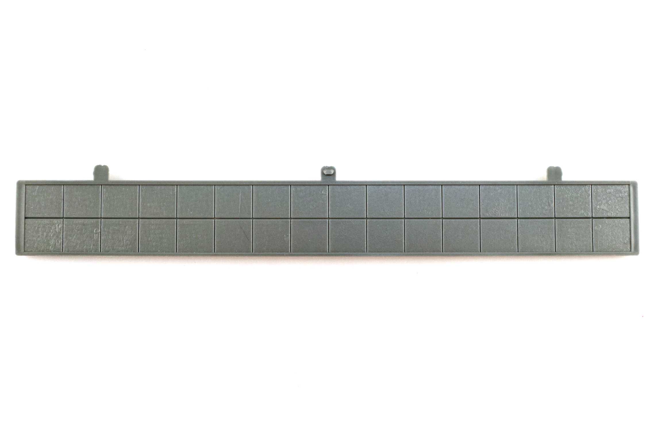 (image for) HO Scale Motel With Pool - Motel Sidewalk (HO Plasticville®)