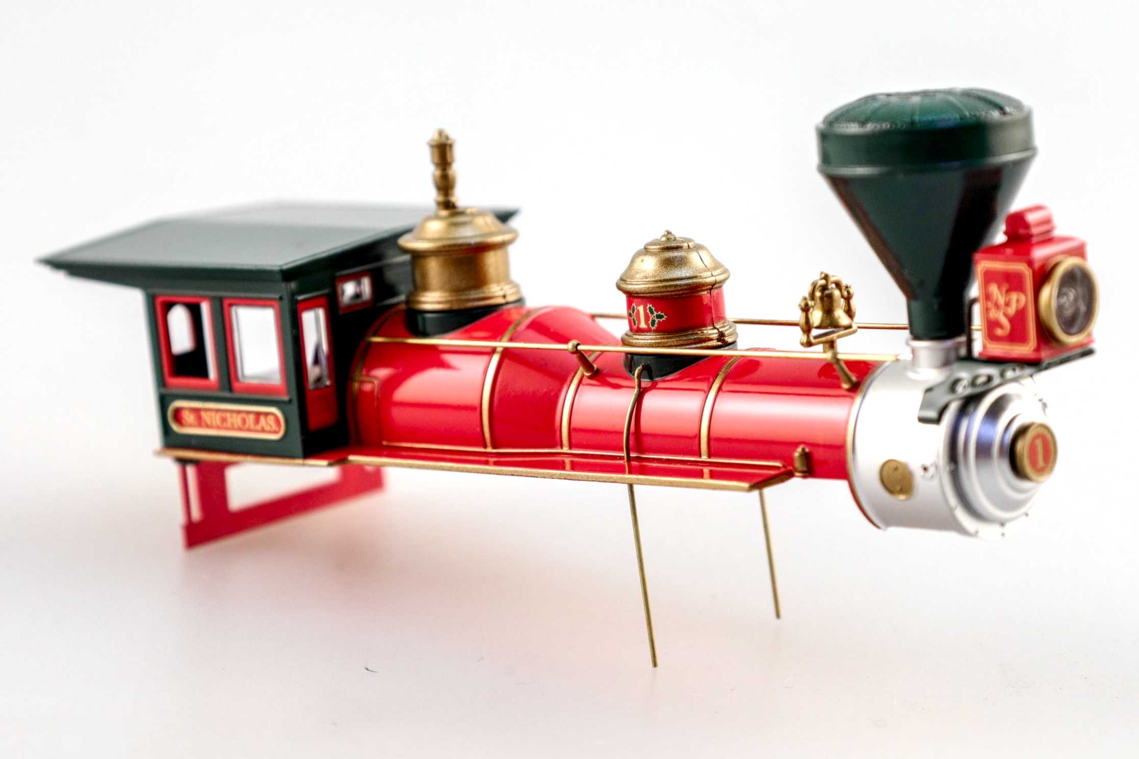 (image for) (HO 4-4-0 American DCC) Loco Shell - North Pole Southern