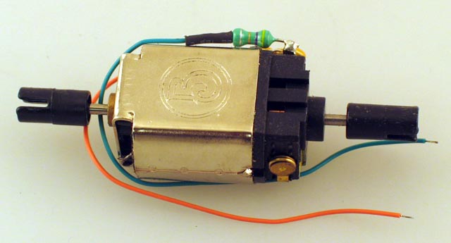 Motor (HO GP38-2) - Click Image to Close