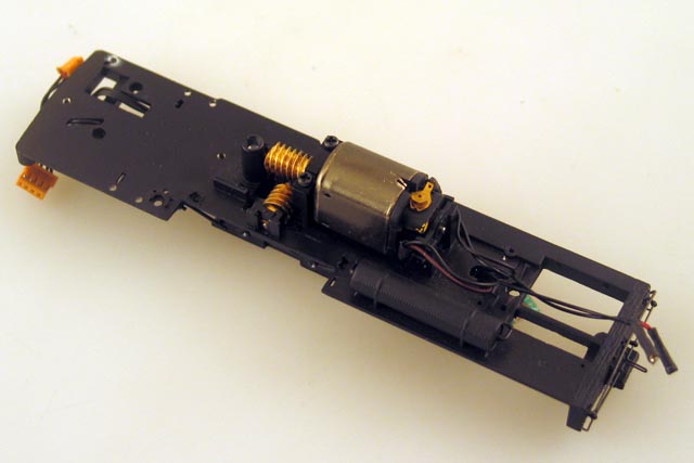 Loco Chassis Assy (80 Ton 3 Truck Shay) (HO Scale) - Click Image to Close