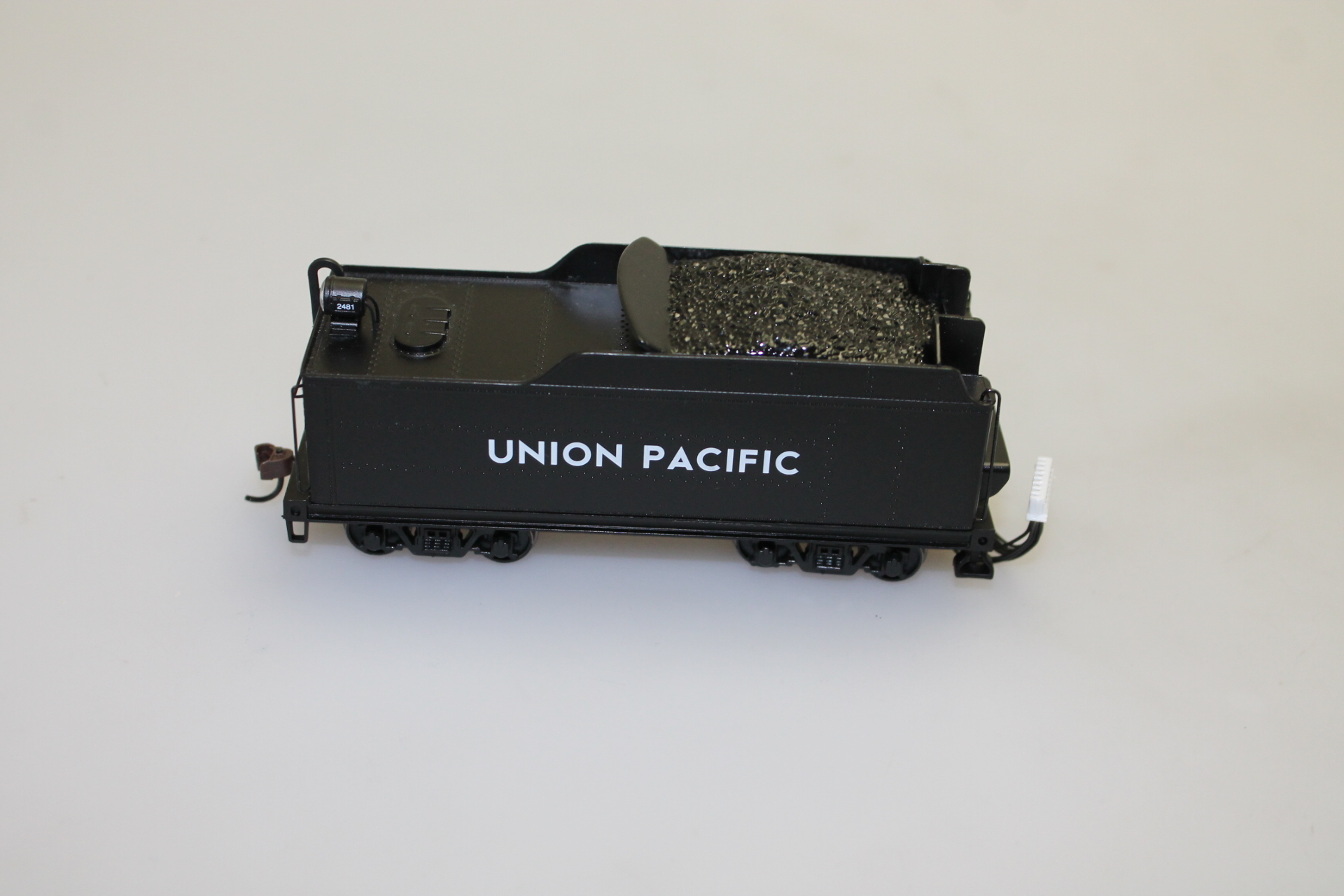 (image for) TENDER-MED. UNION PACIFIC #2481 (HO 2-8-2 DCC)