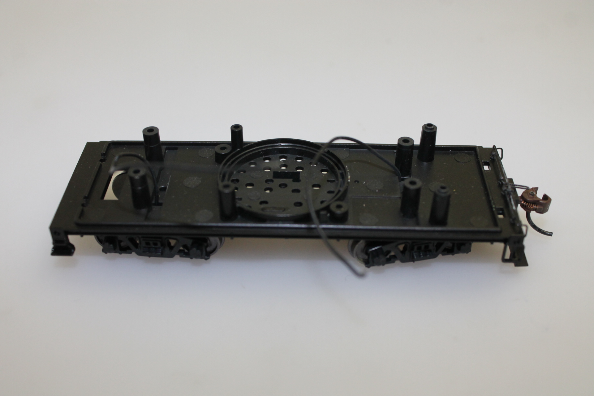 (image for) TENDER CHASSIS (HO 0-6-0 ECONAMI DCC SV)
