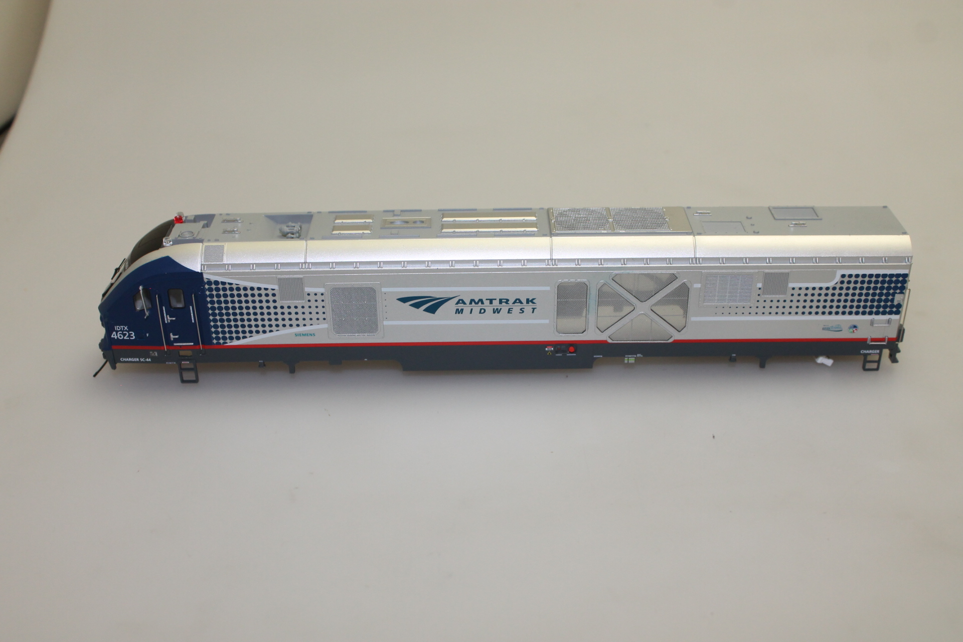 (image for) LOCO SHELL AMTRAK MIDWEST #4623