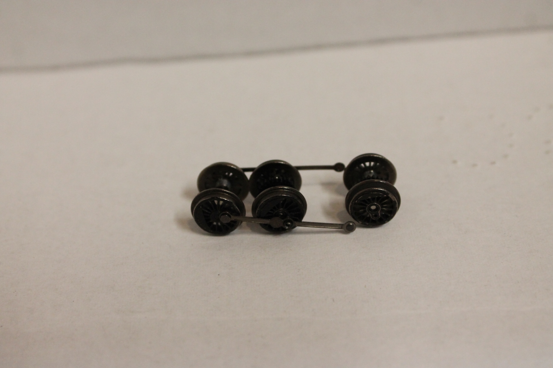 Drive Wheel Assembly w/ Rods (4-6-0 DCC SOUND)
